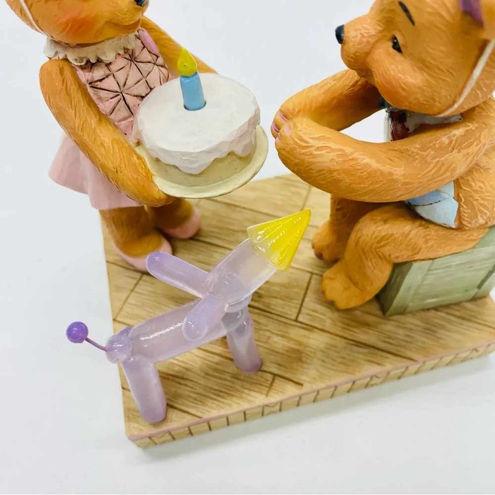 Jim Shore Button and Squeaky Figurine Make A Wish Birthday Cake By Enesco 2019